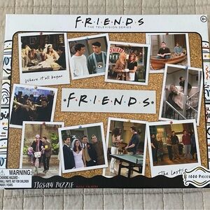 🍀NWT! Friends TV Series Jigsaw Puzzle